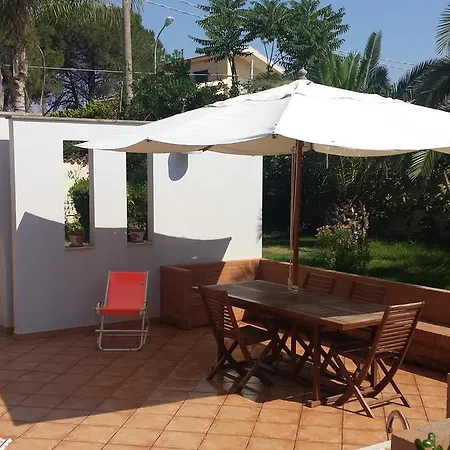 Bed & Breakfast Perla Del Sole 3*