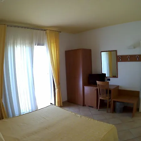 Bed & Breakfast Perla Del Sole 3*